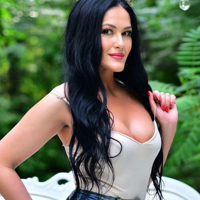 Gorgeous girlfriend Larysa, 47 yrs.old from Kyiv, Ukraine
