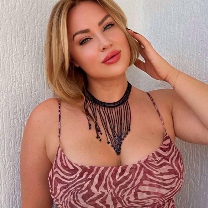 Gorgeous wife Yuliya, 41 yrs.old from Kiev, Ukraine