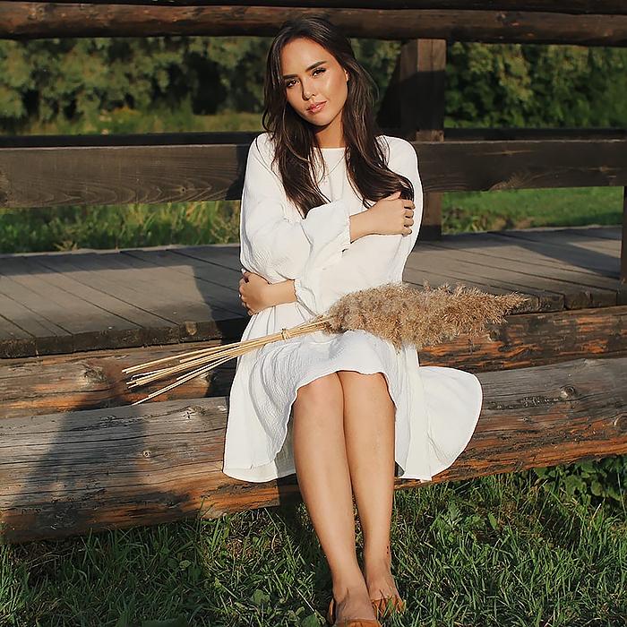 Charming pen pal Alina, 27 yrs.old from Pskov, Russia