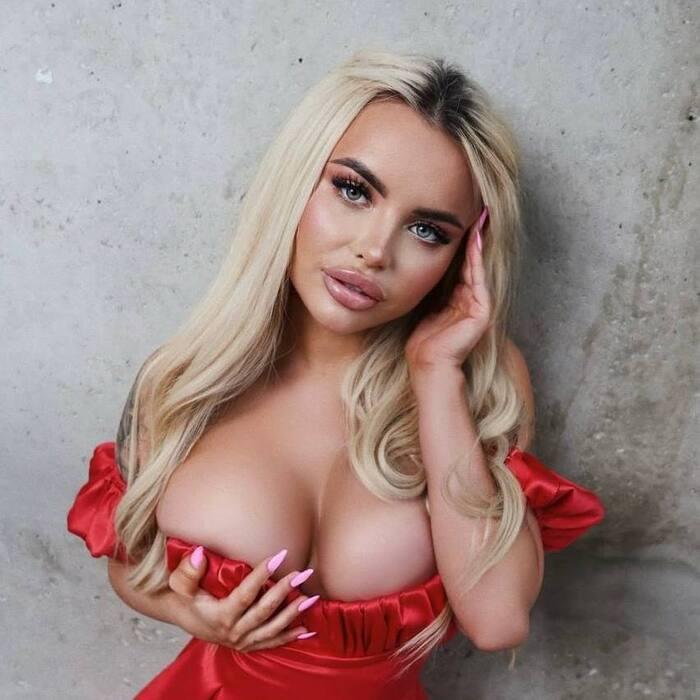 Beautiful wife Anasteysha, 25 yrs.old from Lviv, Ukraine