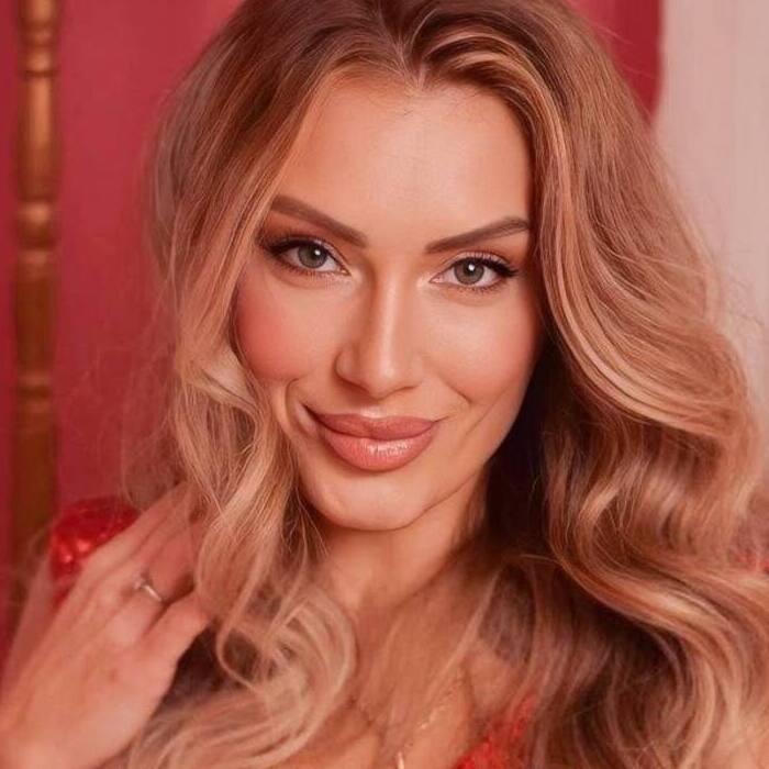 Charming lady Olena, 46 yrs.old from Odessa, Ukraine