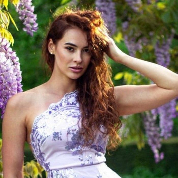 Nice bride Julia, 36 yrs.old from Zurich, Switzerland