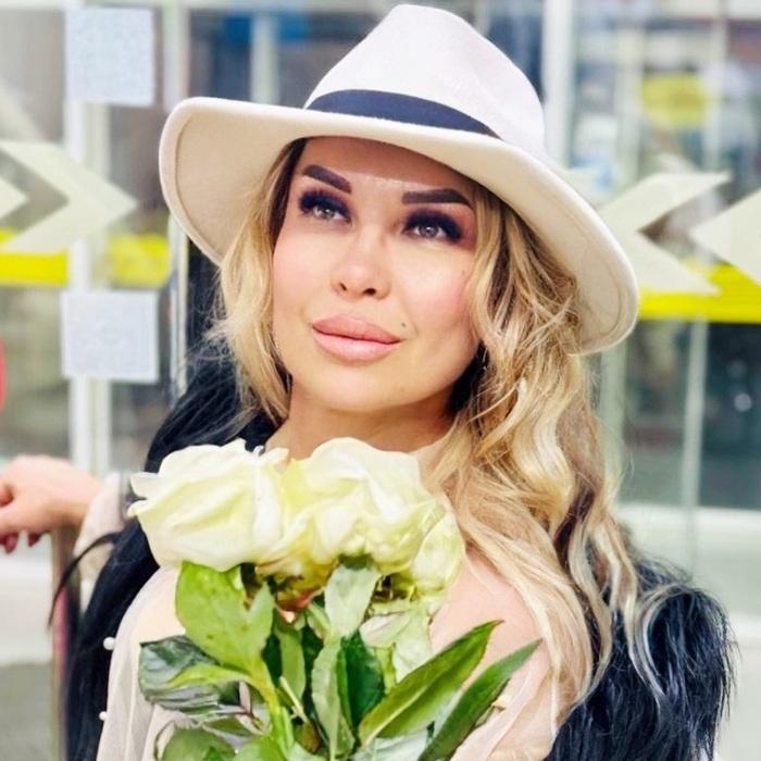 Charming girlfriend Lyudmila, 49 yrs.old from Kiev, Ukraine