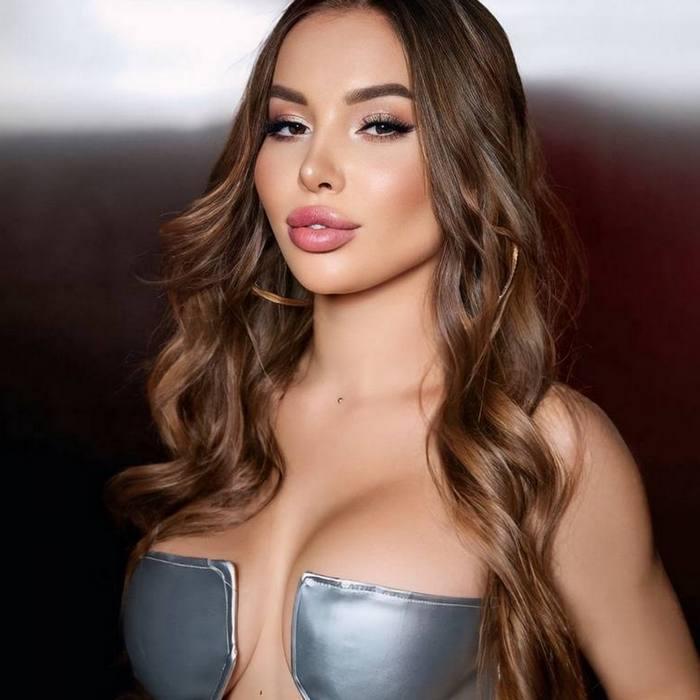 Gorgeous pen pal Ruslana, 22 yrs.old from Praga, Czech Republic