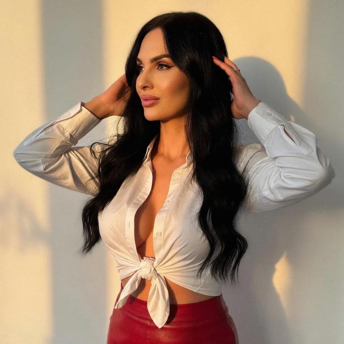 Sexy wife Karyna, 37 yrs.old from Kremenchug, Ukraine