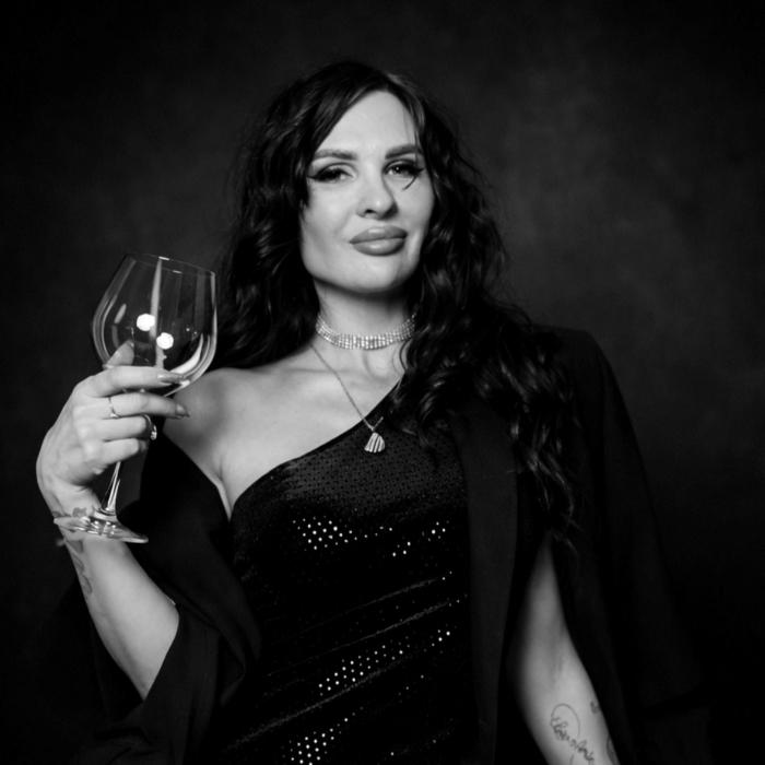 Gorgeous bride Karyna, 36 yrs.old from Kremenchug, Ukraine Gorgeous bride Karyna, 36 yrs.old from Kremenchug, Ukraine