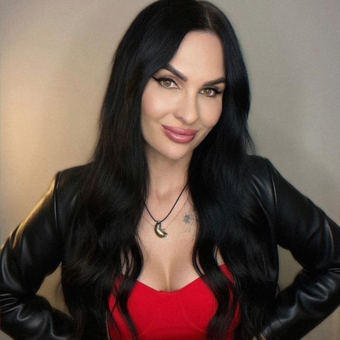 Amazing woman Karyna, 37 yrs.old from Kremenchug, Ukraine