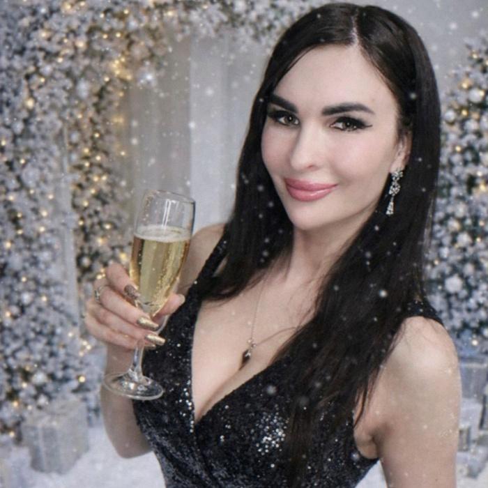 Beautiful girl Karyna, 36 yrs.old from Kremenchug, Ukraine Beautiful girl Karyna, 36 yrs.old from Kremenchug, Ukraine