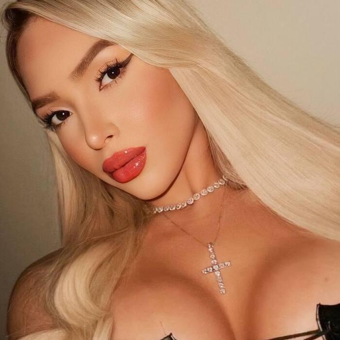 Single girl Caroline, 22 yrs.old from Sao Paulo, Brazil