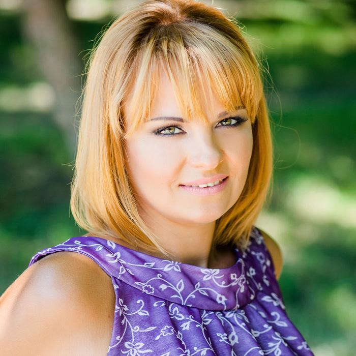 Nice wife Inna, 37 yrs.old from Ribnitsa, Moldova
