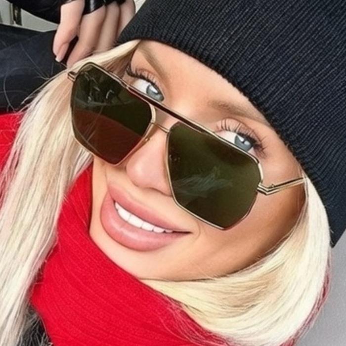 Hot miss Julianna, 33 yrs.old from Brussel, Belgium Hot miss Julianna, 33 yrs.old from Brussel, Belgium