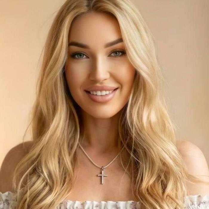 Pretty lady Diana, 32 yrs.old from Kiev, Ukraine