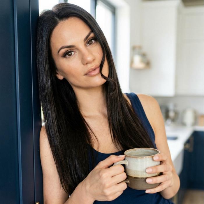 Pretty miss Oksana, 38 yrs.old from Eastern Europe Pretty miss Oksana, 38 yrs.old from Eastern Europe