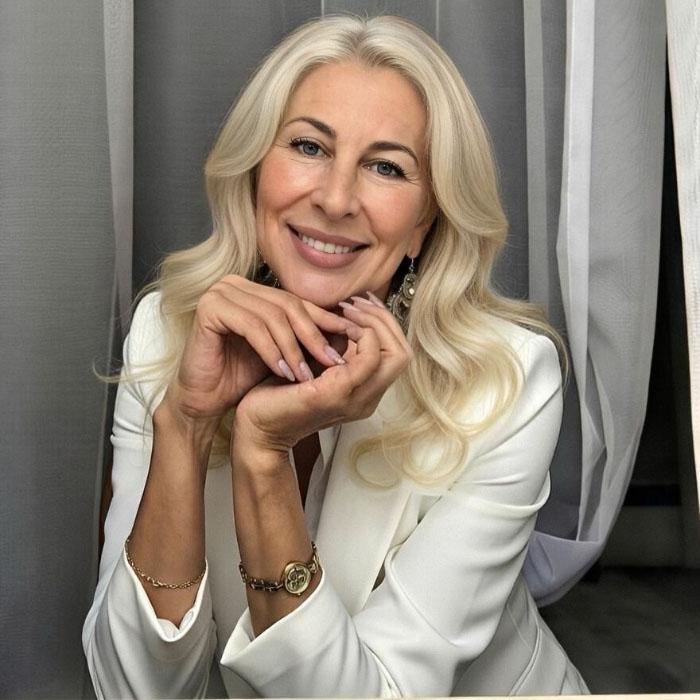 Sexy bride Nina, 53 yrs.old from Temirtau, Kazakhstan