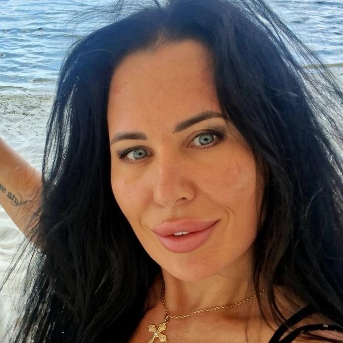 Beautiful miss Anna, 48 yrs.old from Dnepr, Ukraine