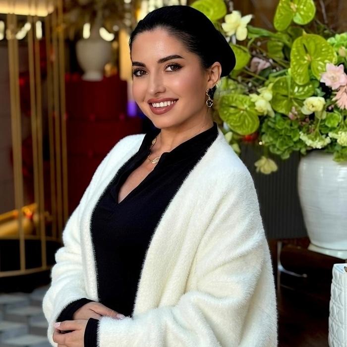 Charming pen pal Oksana, 44 yrs.old from Lviv, Ukraine