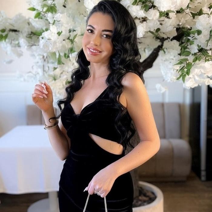 Single wife Oksana, 44 yrs.old from Lviv, Ukraine