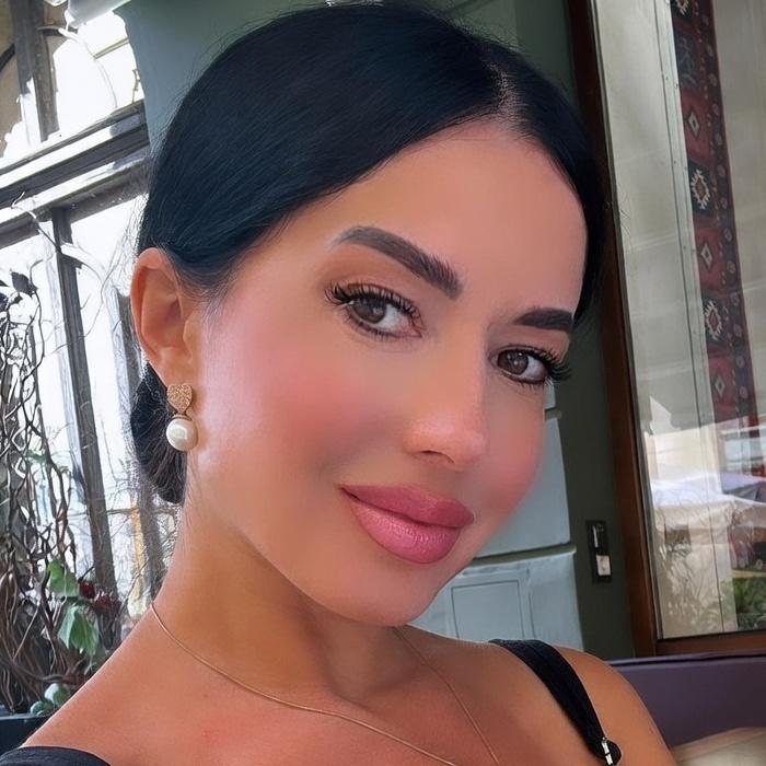 Amazing girl Oksana, 44 yrs.old from Lviv, Ukraine