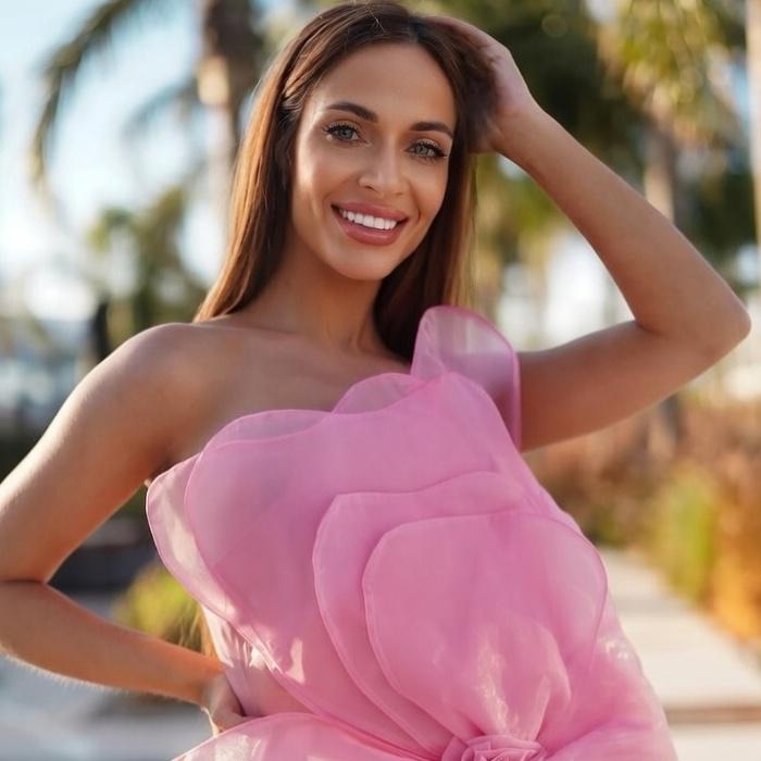 Amazing miss Alena, 46 yrs.old from Dnepr, Ukraine