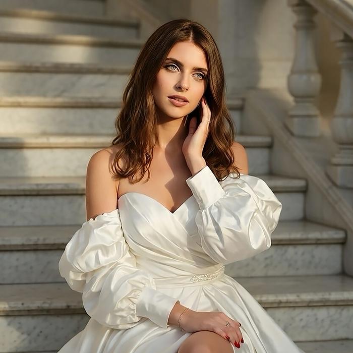 Sexy bride Polina, 30 yrs.old from Saint-Petersburg, Russia