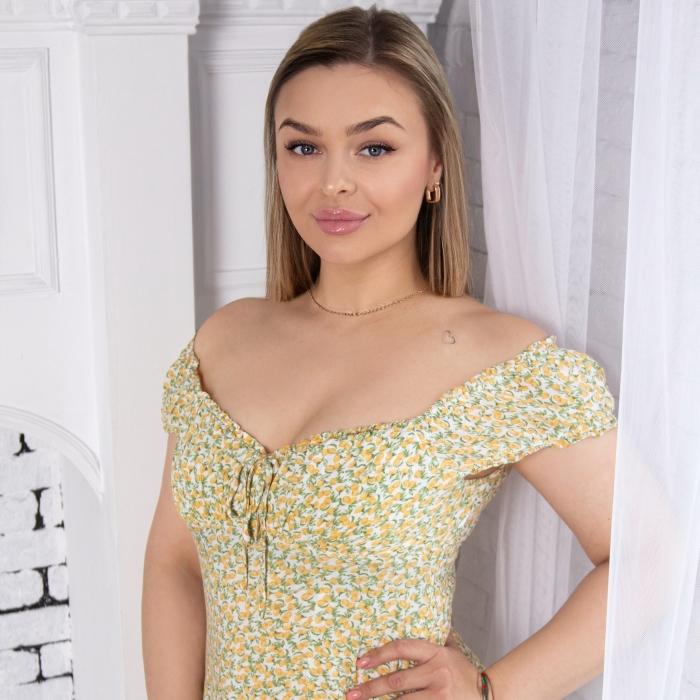 Sexy wife Kseniia, 37 yrs.old from Odessa, Ukraine