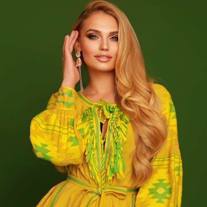 Gorgeous girl Alina, 34 yrs.old from Nurnberg, Germany