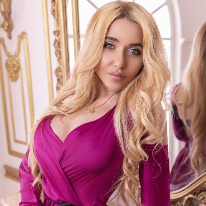 Amazing mail order bride Larisa, 39 yrs.old from Kiev, Ukraine