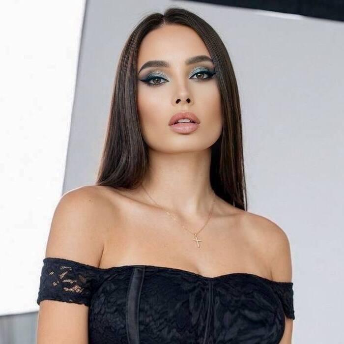 Pretty mail order bride Yana, 34 yrs.old from Zaporozhye, Ukraine