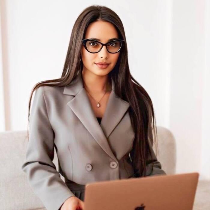 Gorgeous wife Yana, 34 yrs.old from Zaporozhye, Ukraine