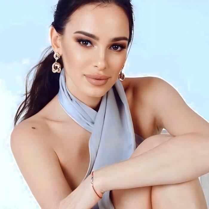 Gorgeous pen pal Marina, 38 yrs.old from Tbilisi, Georgia