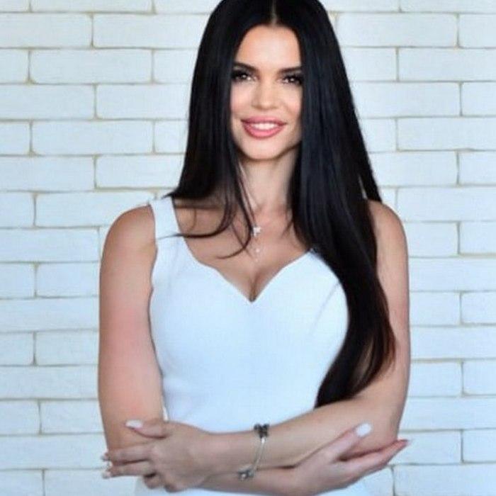 Nice wife Inna, 45 yrs.old from Kyiv, Ukraine