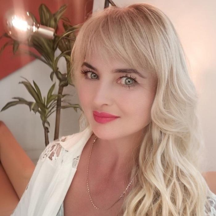 Sexy girlfriend Natalia, 52 yrs.old from Lutsk, Ukraine