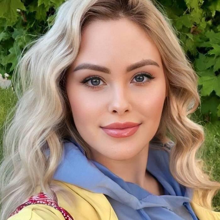 Sexy girl Victoria, 28 yrs.old from Yuzhnoukrainsk, Ukraine