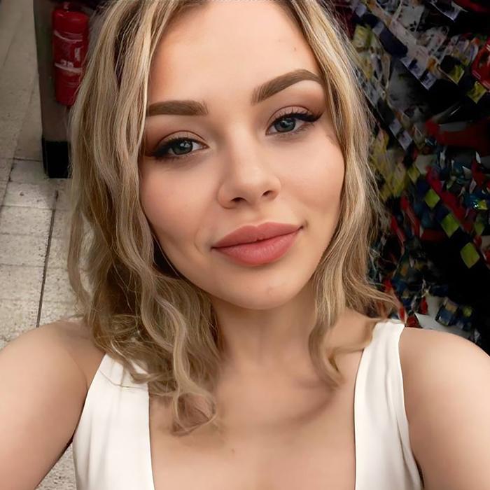 Hot woman Eva-Viktoriia, 25 yrs.old from Odessa, Ukraine
