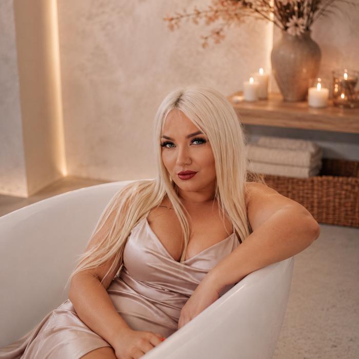 Sexy bride Ekaterina, 33 yrs.old from Yalta, Russia