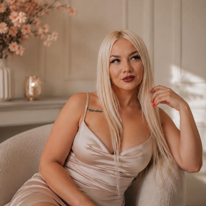 Beautiful miss Ekaterina, 33 yrs.old from Eastern Europe
