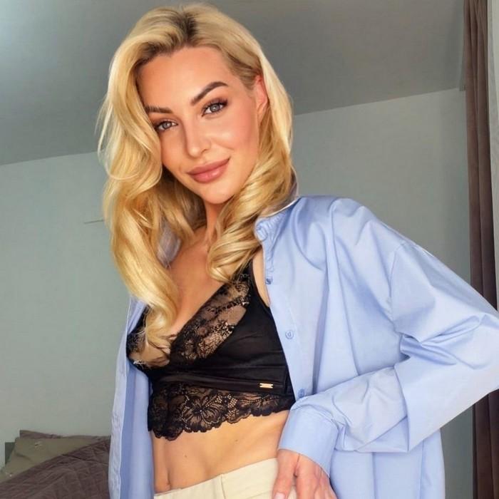 Amazing lady Alexandra, 33 yrs.old from Valencia, Spain
