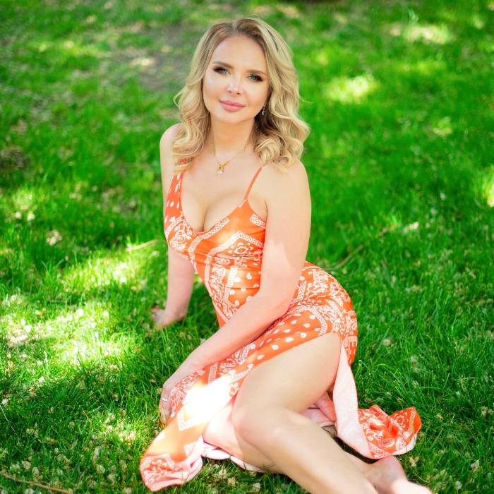 Single mail order bride Nataliya, 43 yrs.old from Odessa, Ukraine Single mail order bride Nataliya, 43 yrs.old from Odessa, Ukraine